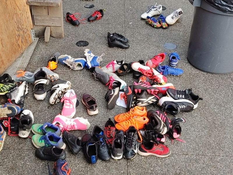 no cleats in the club house.jpg